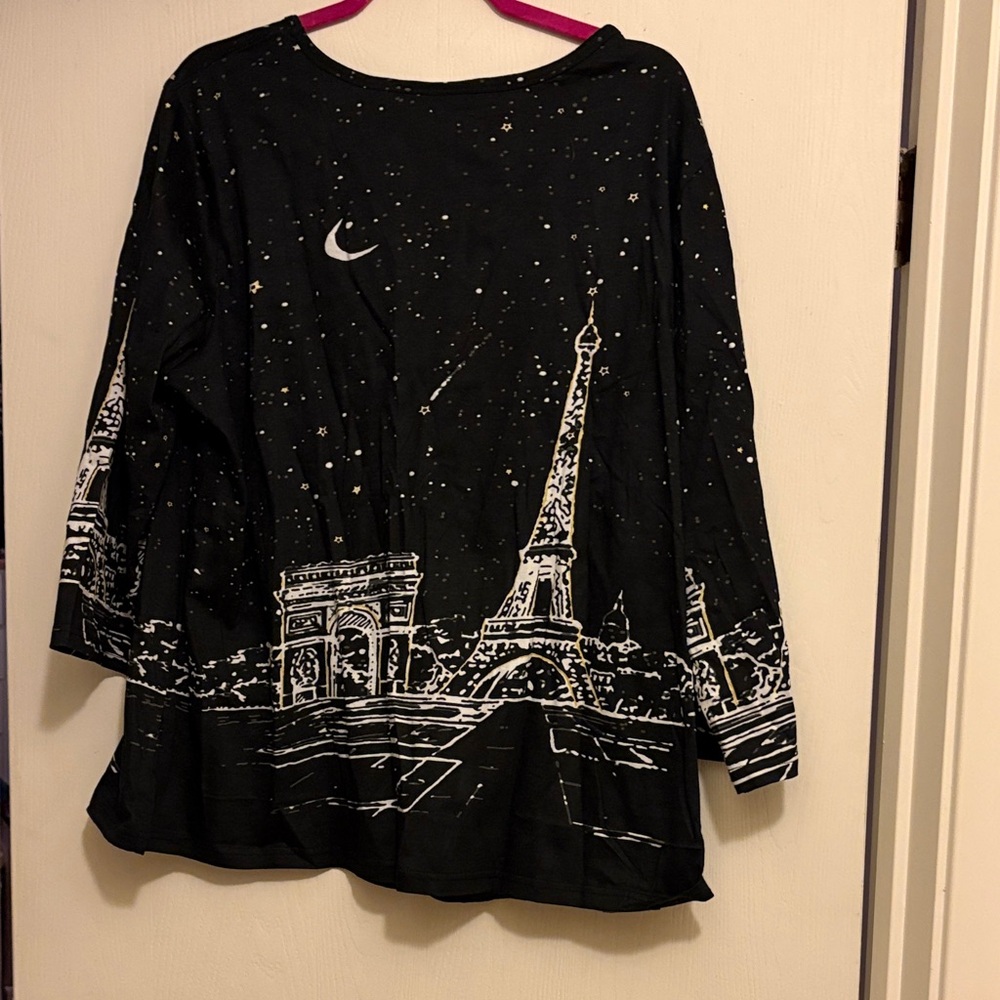 NWT-Black and White Paris Skyline Top - Picture 4 of 4